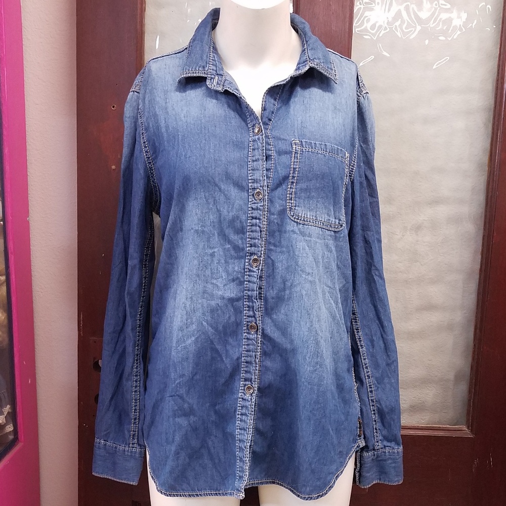 Seven7 Women's Long Sleeve Denim Shirt